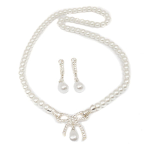 Bowtie Pearl Necklace & Earrings Set